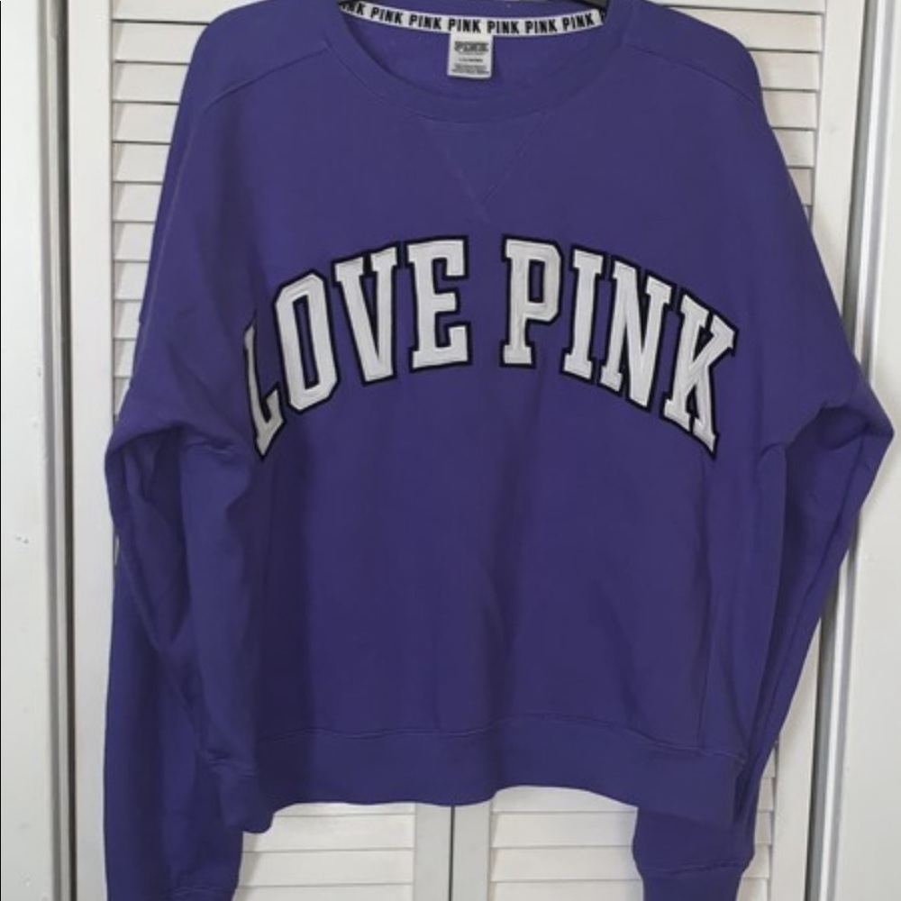 VS Pink Crewneck